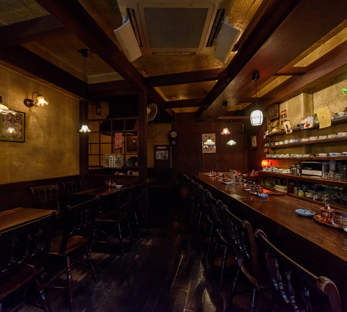 Interior of Tajimaya Coffee, specialty coffee shop in Tokyo