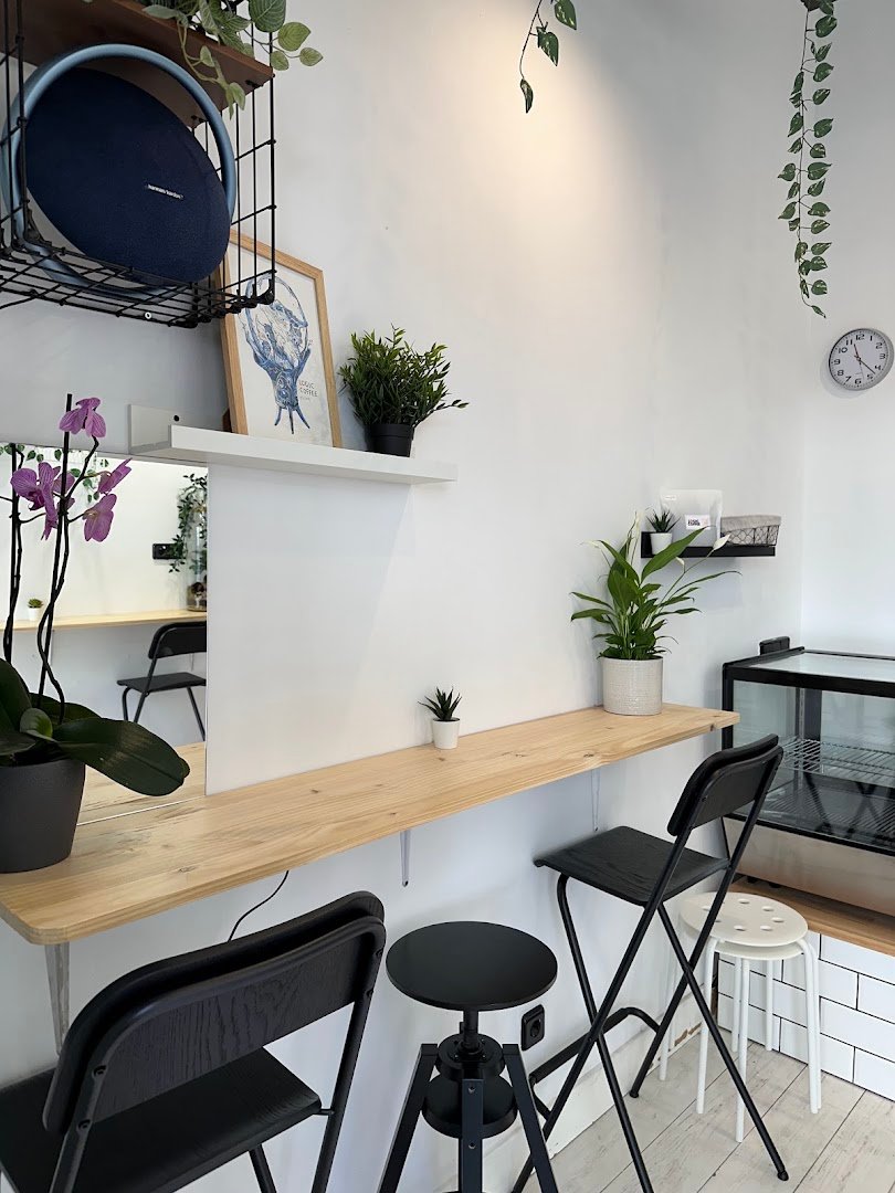 Logic Coffee-Café de Especialidad y Babo Té-Specialty coffee-Milk tea-Mochi 精品咖啡 奶茶 specialty coffee shop in Madrid - photo 5