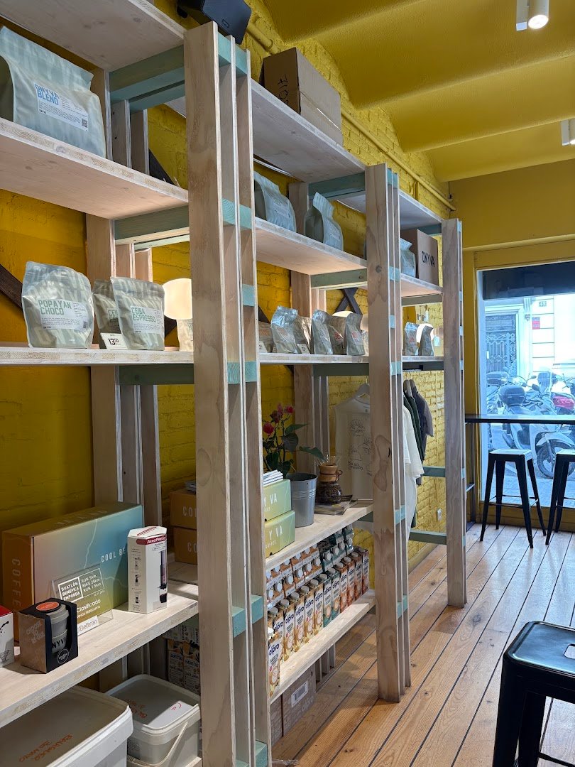ONYVA COFFEE SANT GERVASI | Cafe de Especialidad | Coffee Roaster propio specialty coffee shop in Barcelona - photo 7