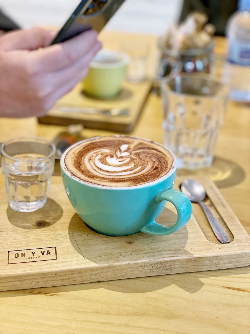 ONYVA COFFEE SANT GERVASI | Cafe de Especialidad | Coffee Roaster propio specialty coffee shop in Barcelona - photo 10