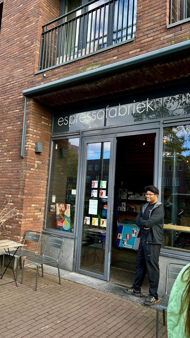 Espressofabriek IJburg specialty coffee shop in Amsterdam - photo 10