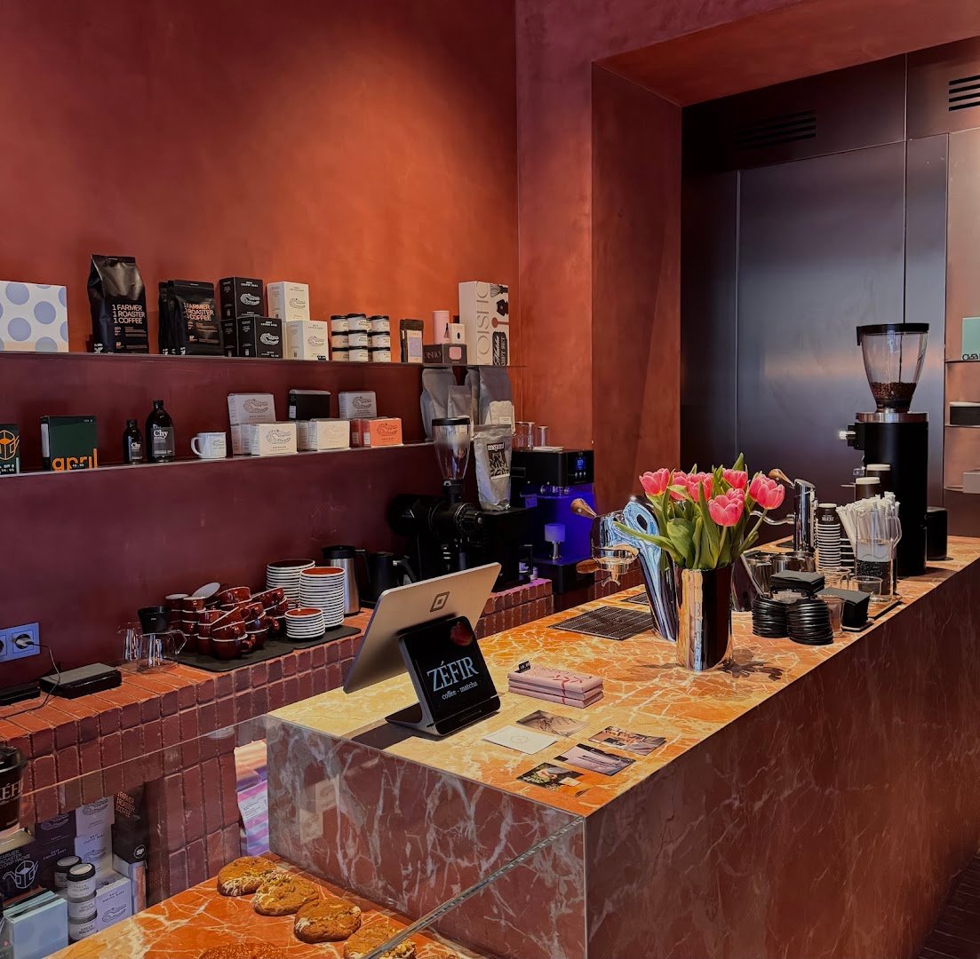 ZÉFIR coffee · matcha specialty coffee shop in Madrid - photo 7