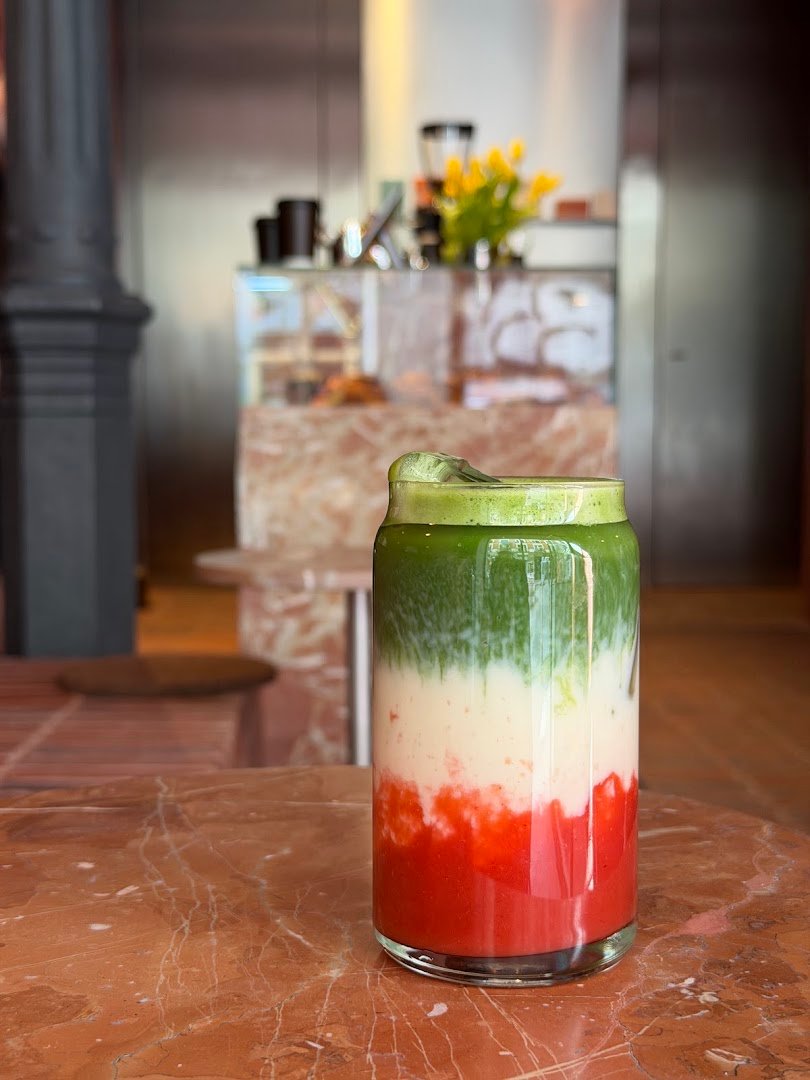 ZÉFIR coffee · matcha specialty coffee shop in Madrid - photo 8