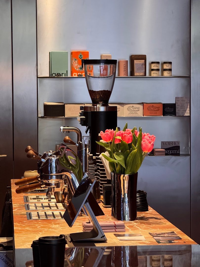 ZÉFIR coffee · matcha specialty coffee shop in Madrid - photo 10