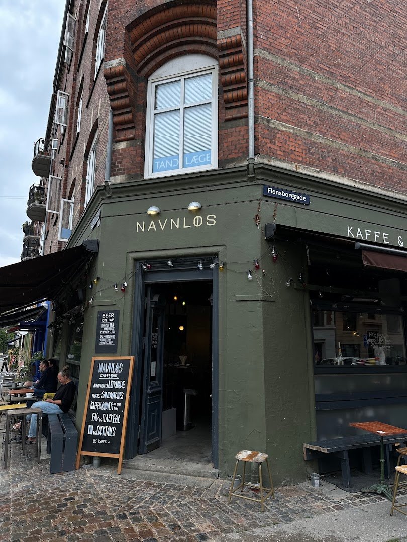 Navnløs Kaffebar specialty coffee shop in Copenhagen - photo 8