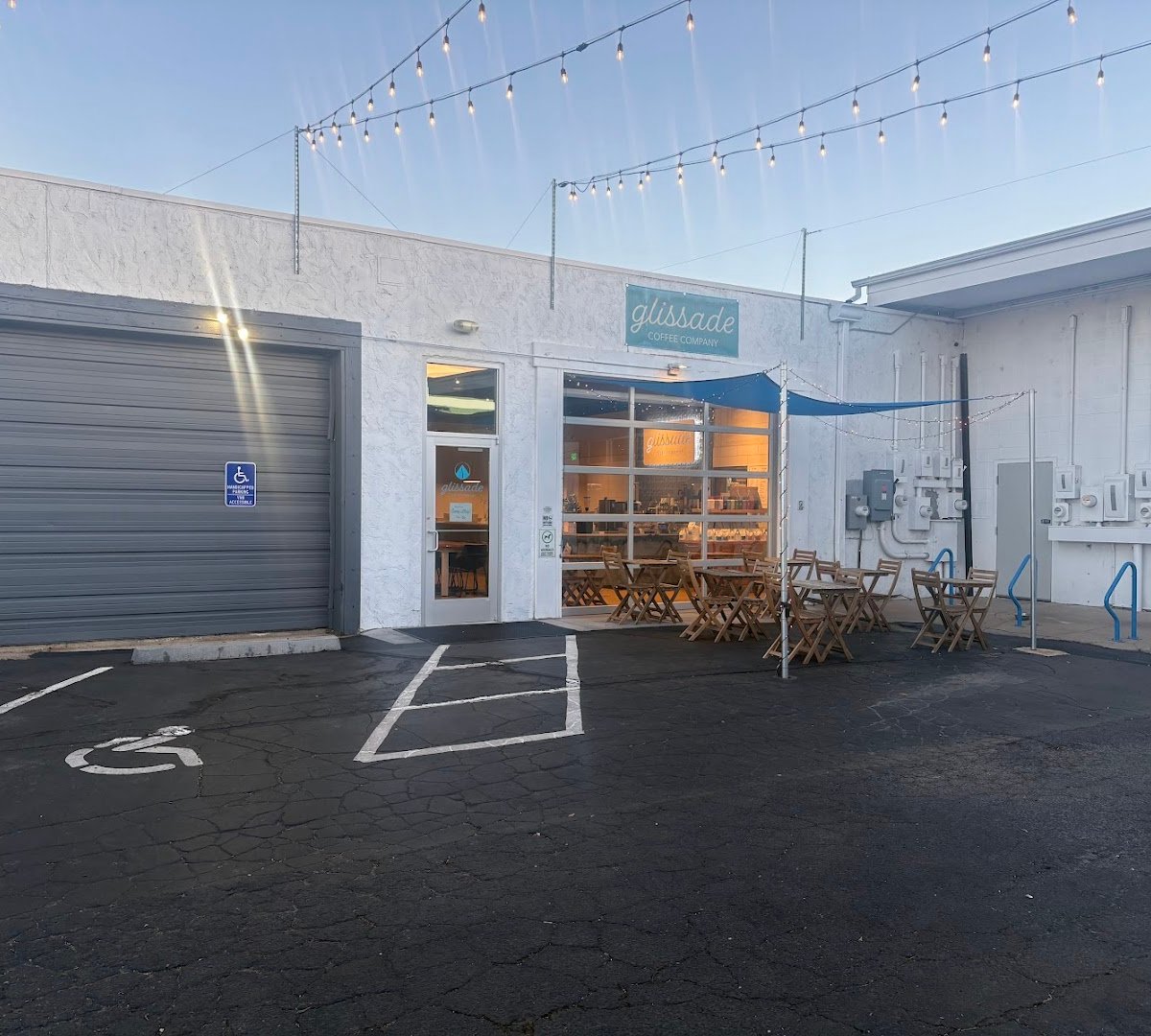Glissade Coffee Company specialty coffee shop in Denver - photo 5
