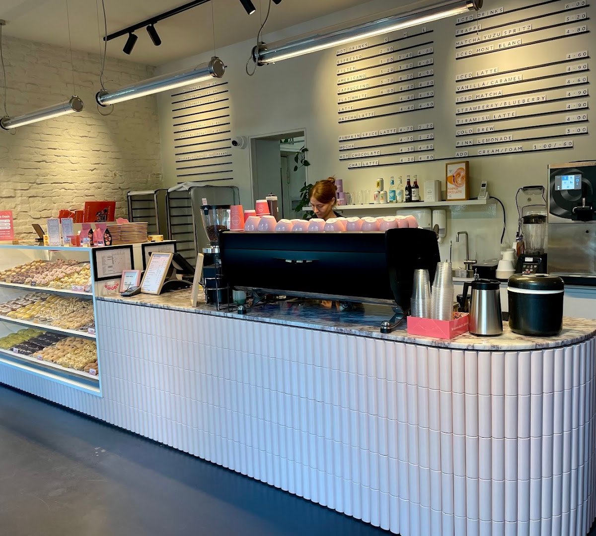 Brammibal's Donuts (Maybachufer) specialty coffee shop in Berlin - photo 2