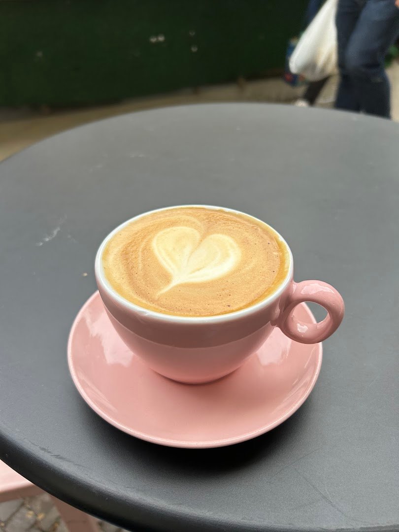 Brammibal's Donuts (Maybachufer) specialty coffee shop in Berlin - photo 7