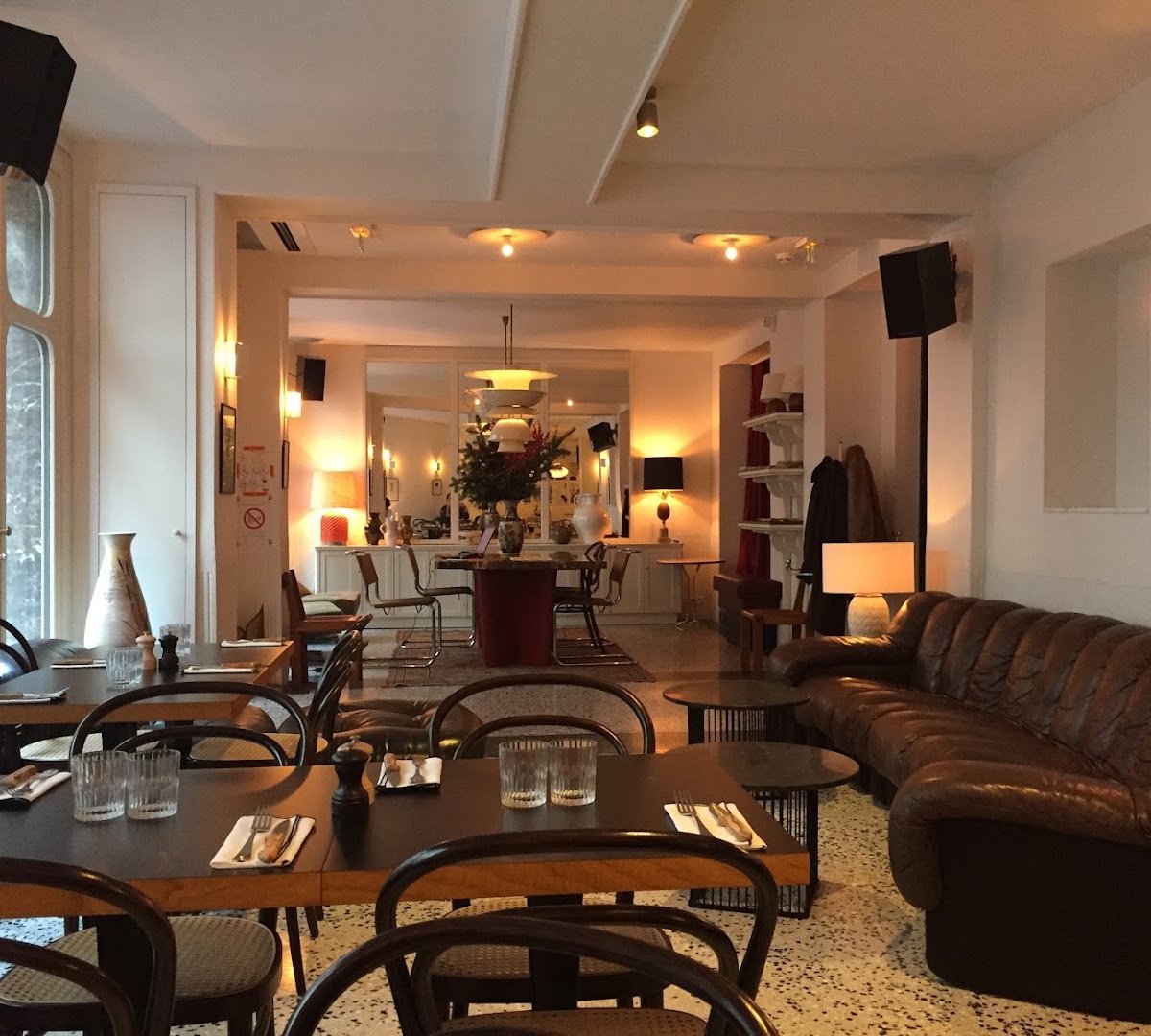 Café Pigalle specialty coffee shop in Paris - photo 4