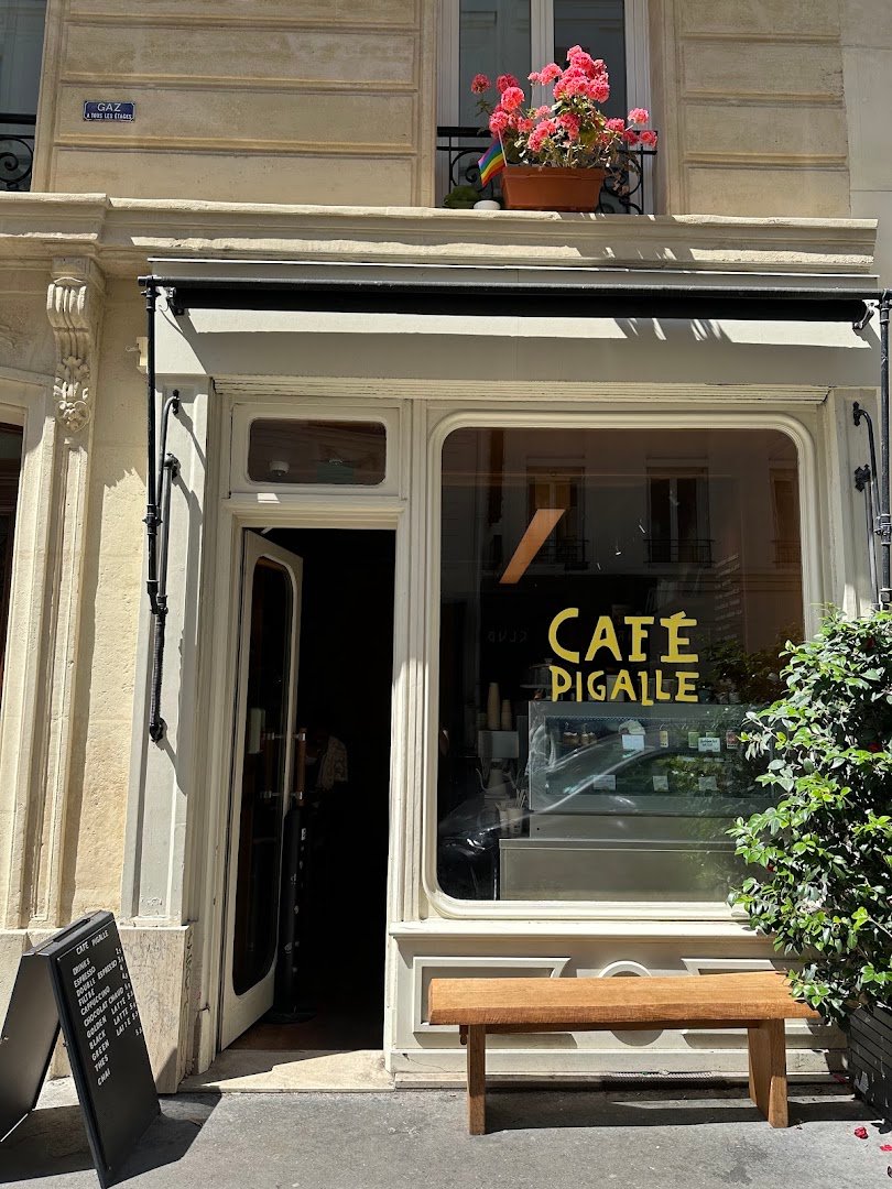 Café Pigalle specialty coffee shop in Paris - photo 9
