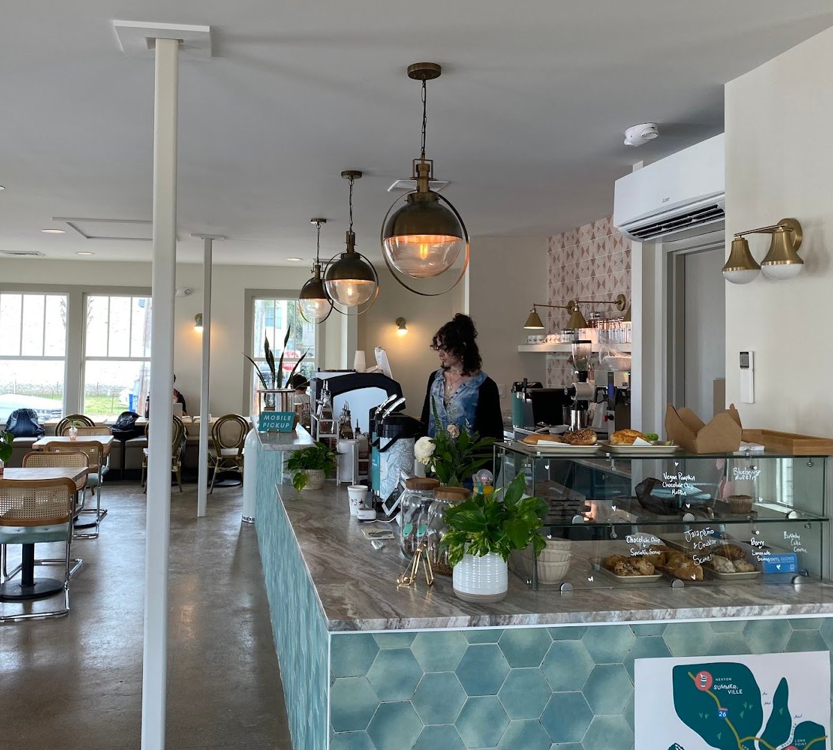 Summit Coffee Old Village specialty coffee shop in Charleston - photo 4