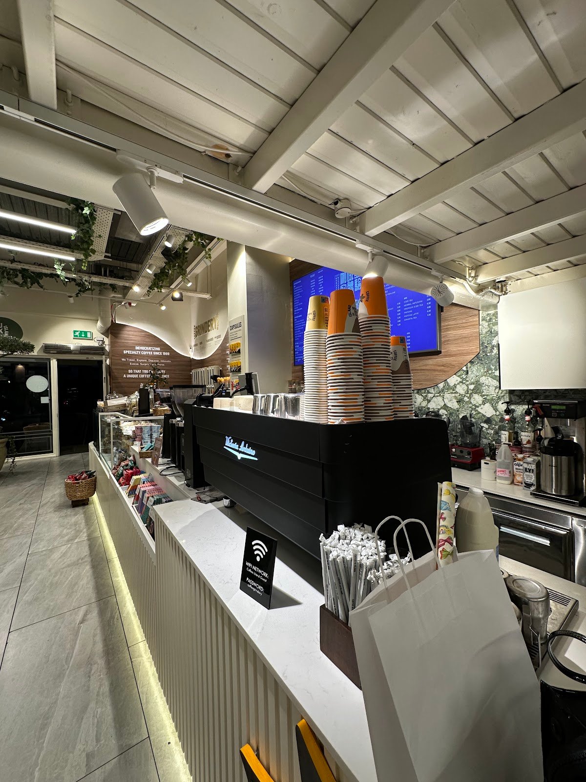 Coffee Island specialty coffee shop in London - photo 4