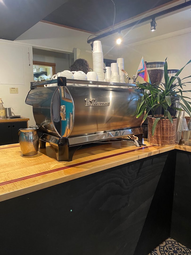 Espresso Bueno specialty coffee shop in Montpelier-Barre - photo 9