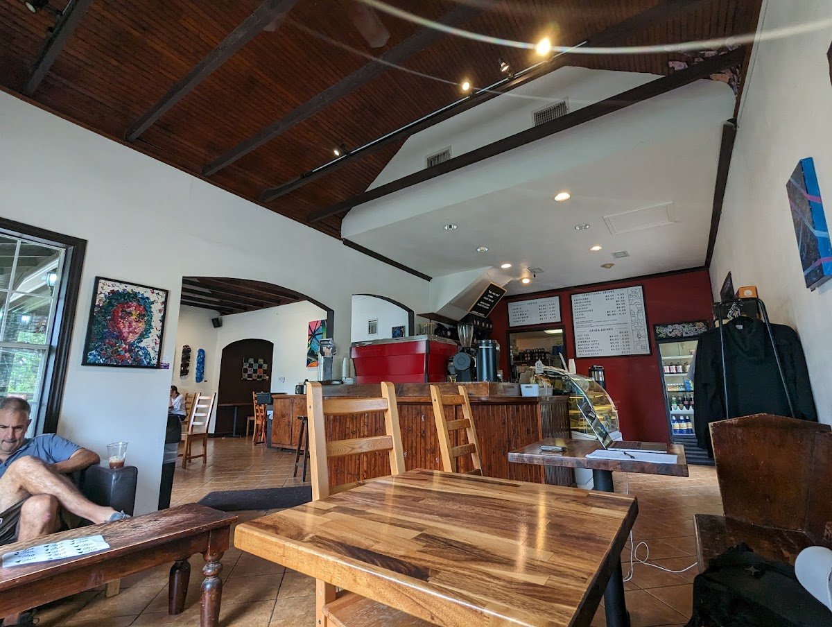 Medici Roasting specialty coffee shop in Austin - photo 7