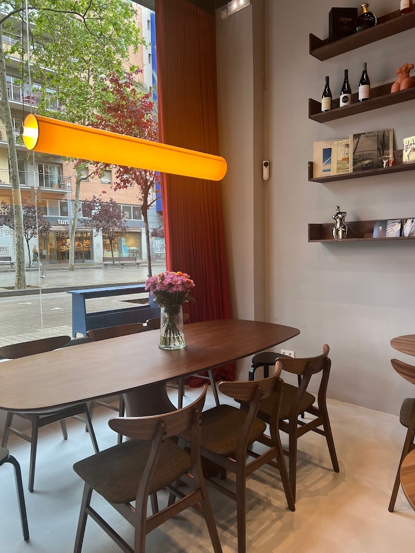 Kaapeh specialty coffee shop in Barcelona - photo 9