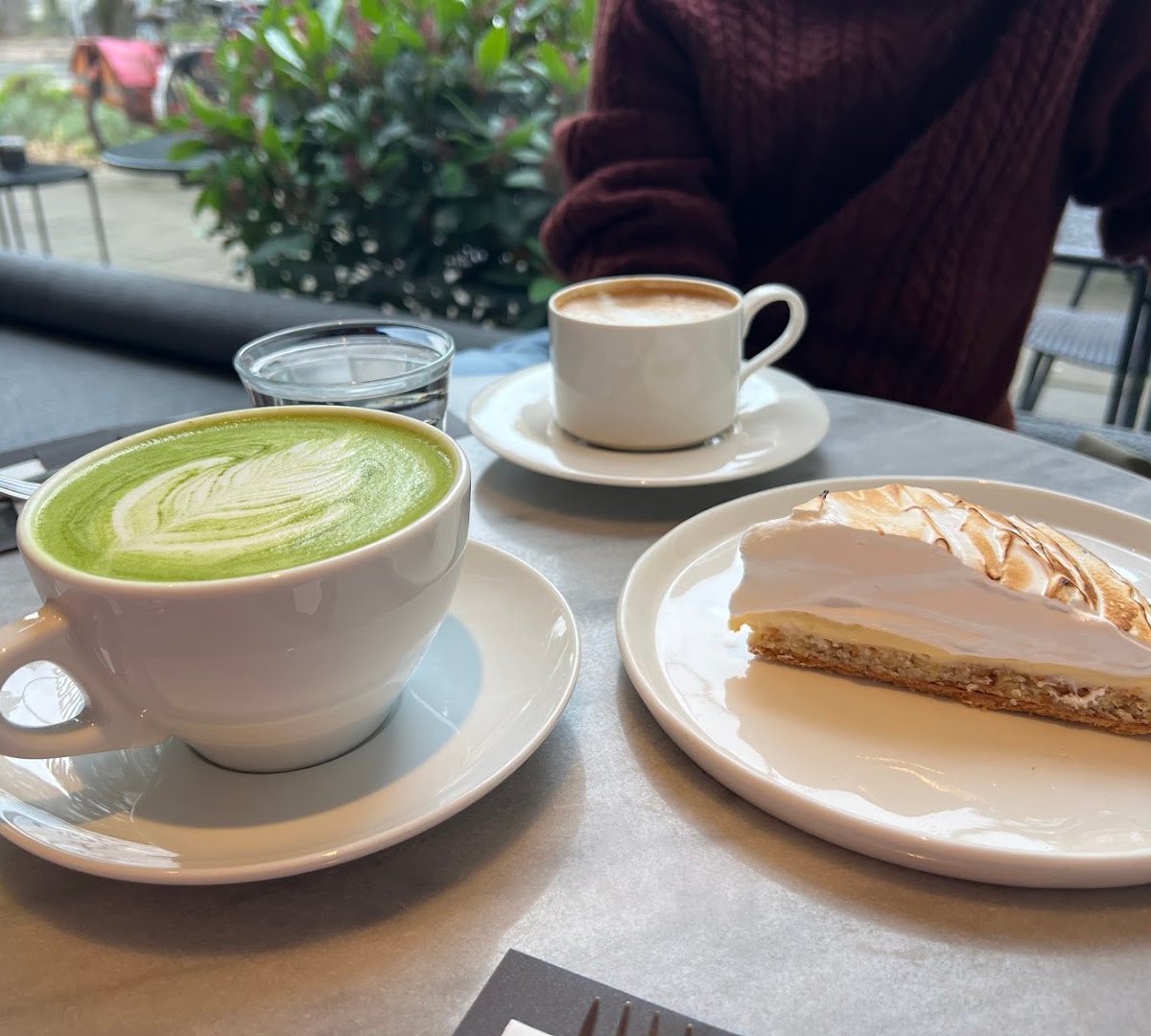 Esthétique cafe specialty coffee shop in Amsterdam - photo 3