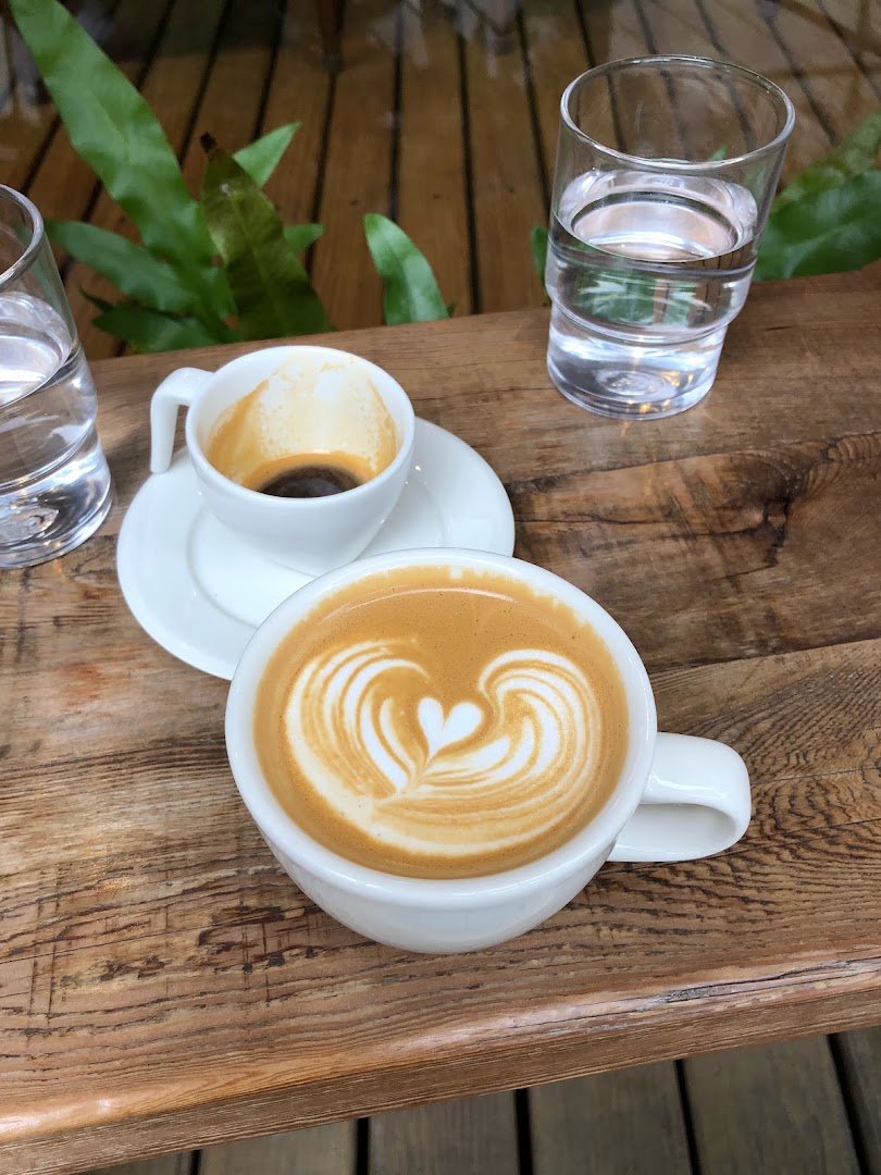 The Folks (Last Order about 12:40-12:50, please come earlier for your morning coffee! :) specialty coffee shop in Taipei - photo 2