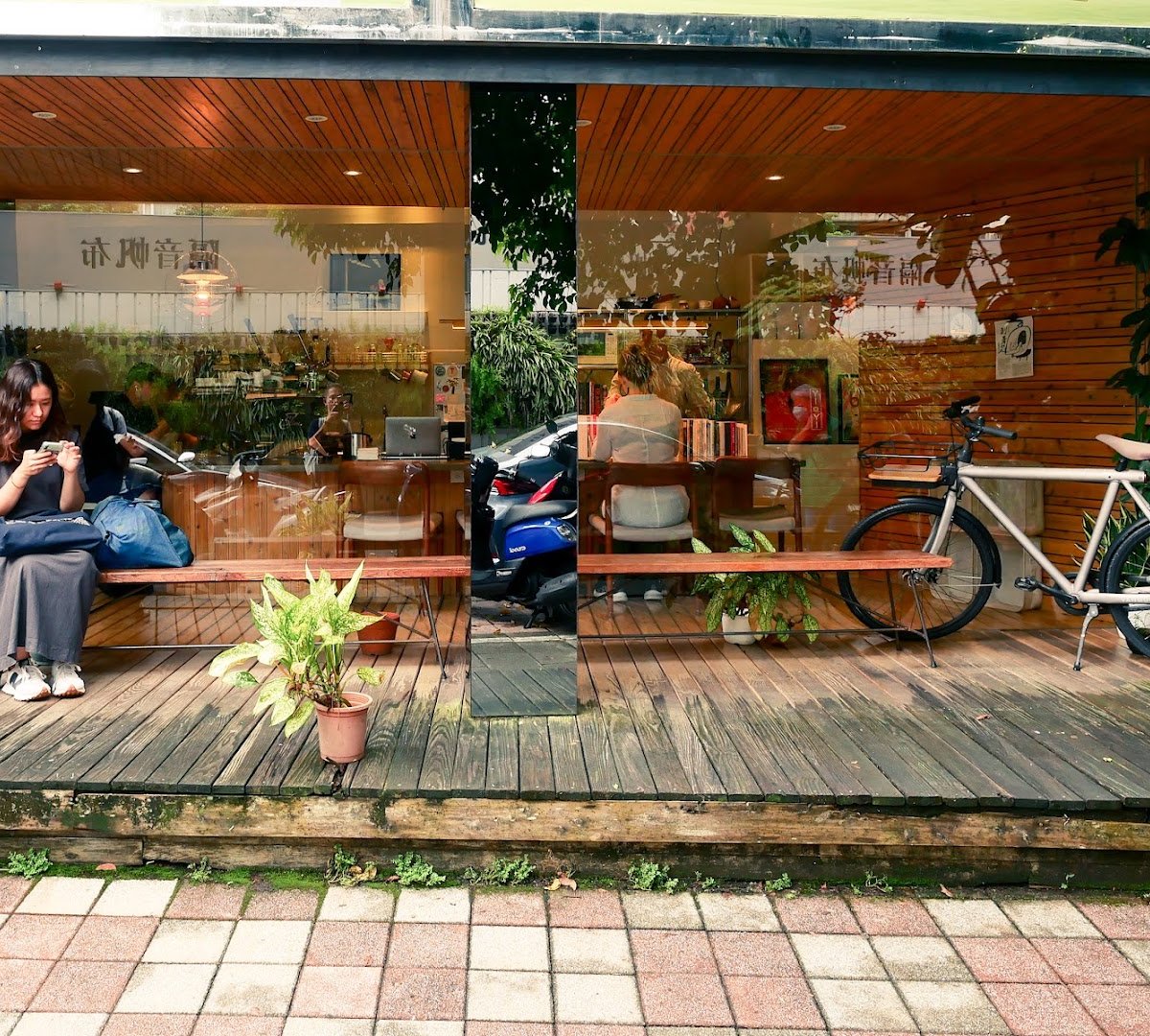 The Folks (Last Order about 12:40-12:50, please come earlier for your morning coffee! :) specialty coffee shop in Taipei - photo 6
