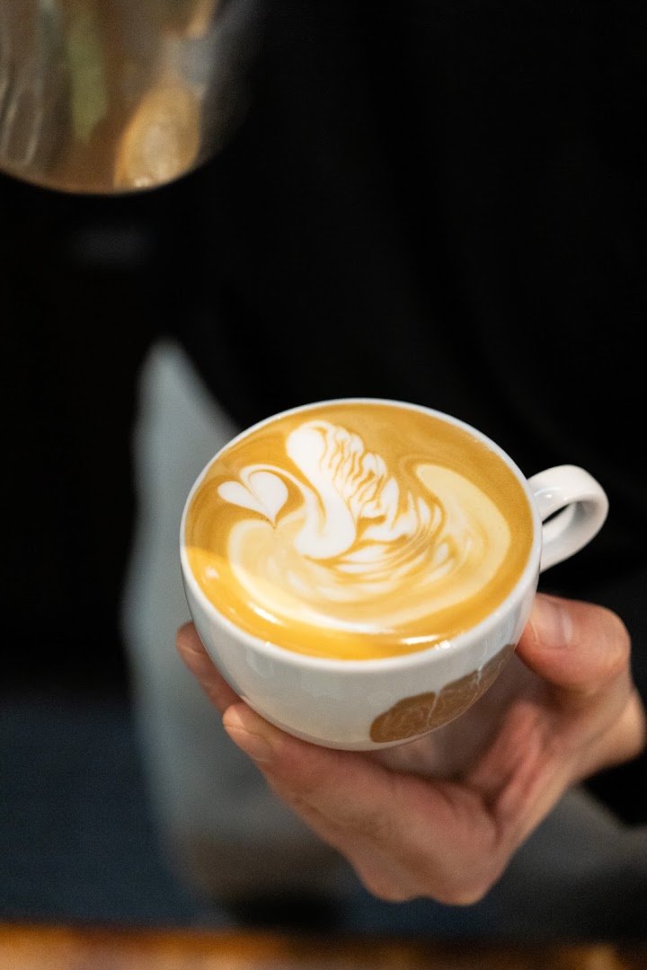 Terres de Café specialty coffee shop in Paris - photo 2