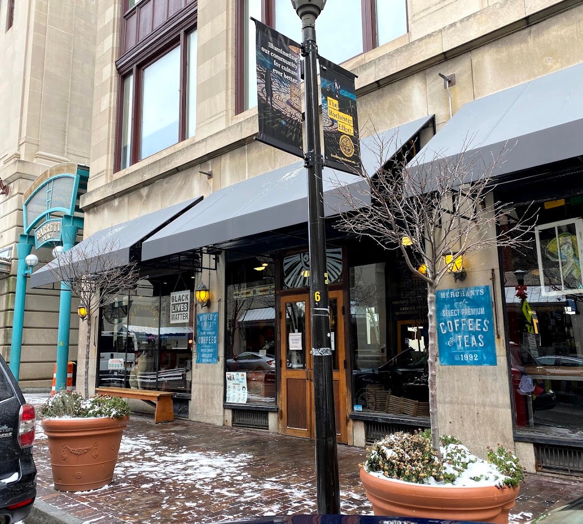 Storefront of Java's Cafe, specialty coffee shop in Rochester