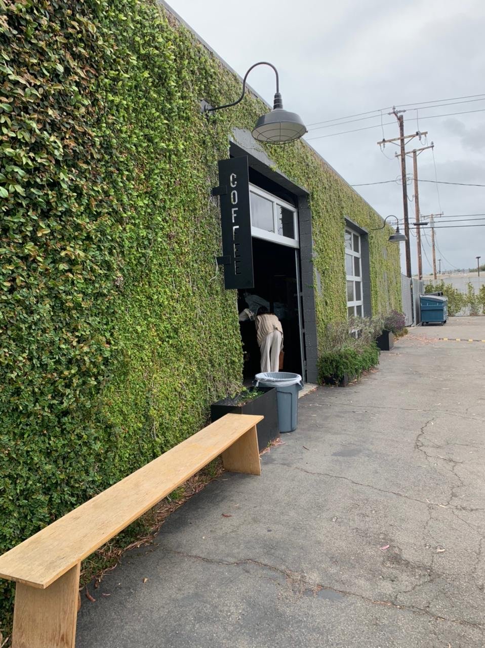 Common Room Roasters - Long Beach Coffee Shop & Roastery specialty coffee shop in Los Angeles - photo 5