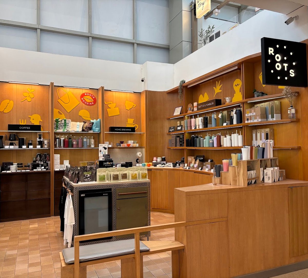 Roots @ centralwOrld specialty coffee shop in Bangkok - photo 4