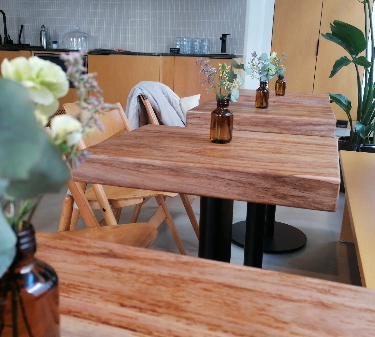 Interior of Jonas Reindl Coffee Roasters, specialty coffee shop in Vienna