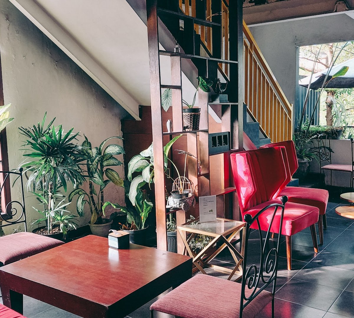 Second Floor Coffee specialty coffee shop in Bali - photo 3