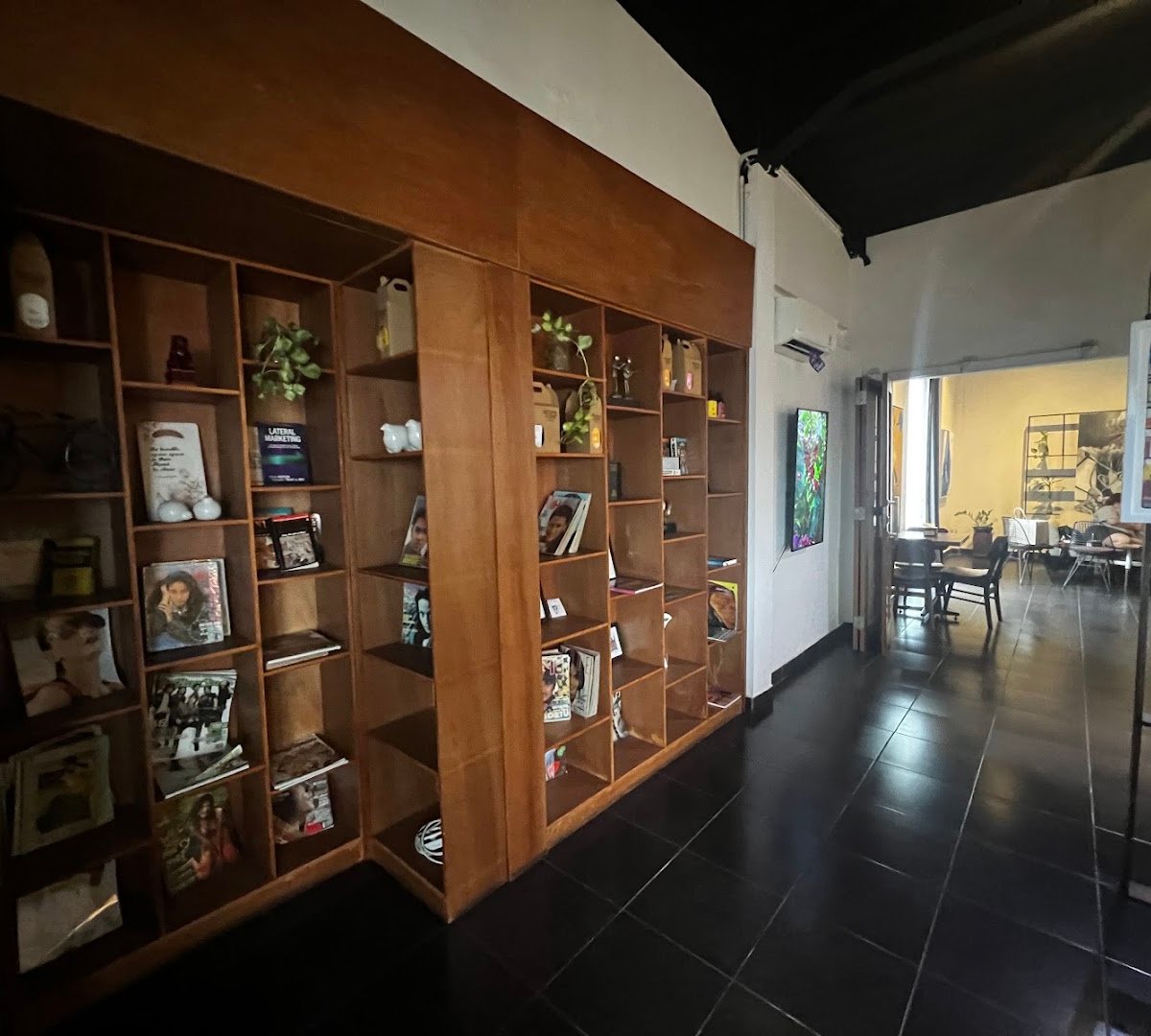 Second Floor Coffee specialty coffee shop in Bali - photo 7