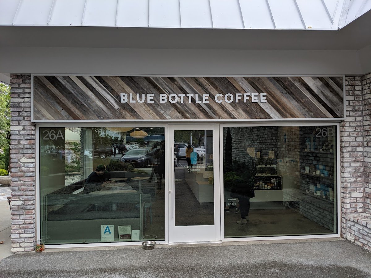 Blue Bottle Coffee specialty coffee shop in Los Angeles - photo 2