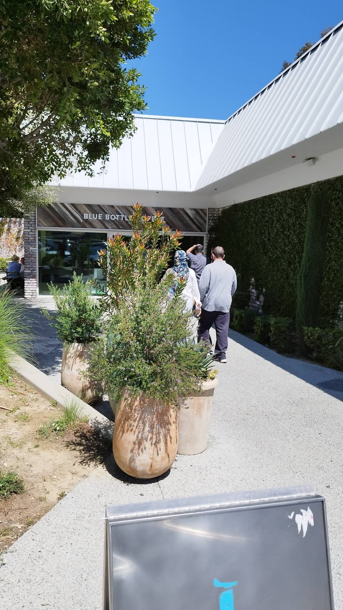 Blue Bottle Coffee specialty coffee shop in Los Angeles - photo 6