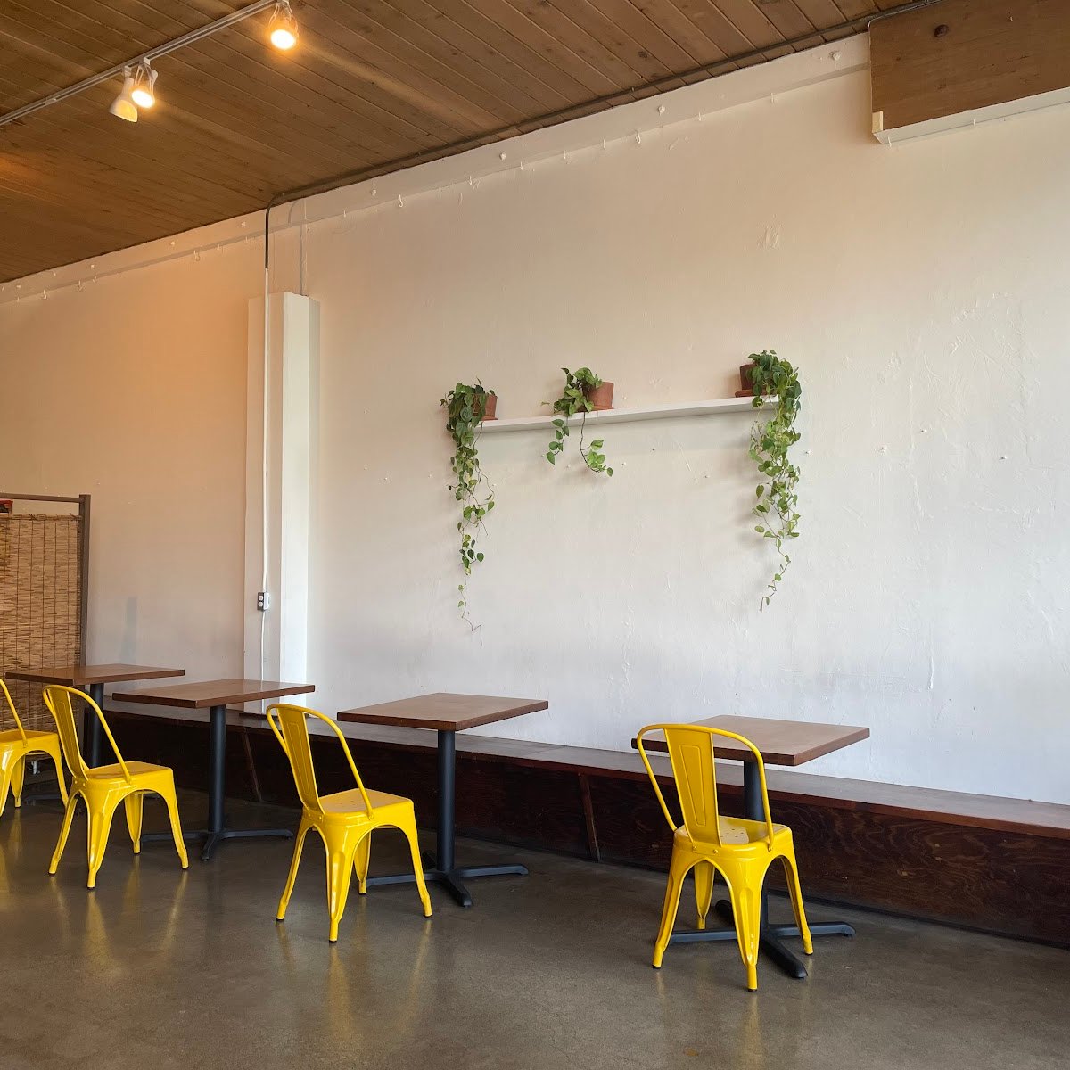 Portland Cà Phê specialty coffee shop in Portland - photo 6