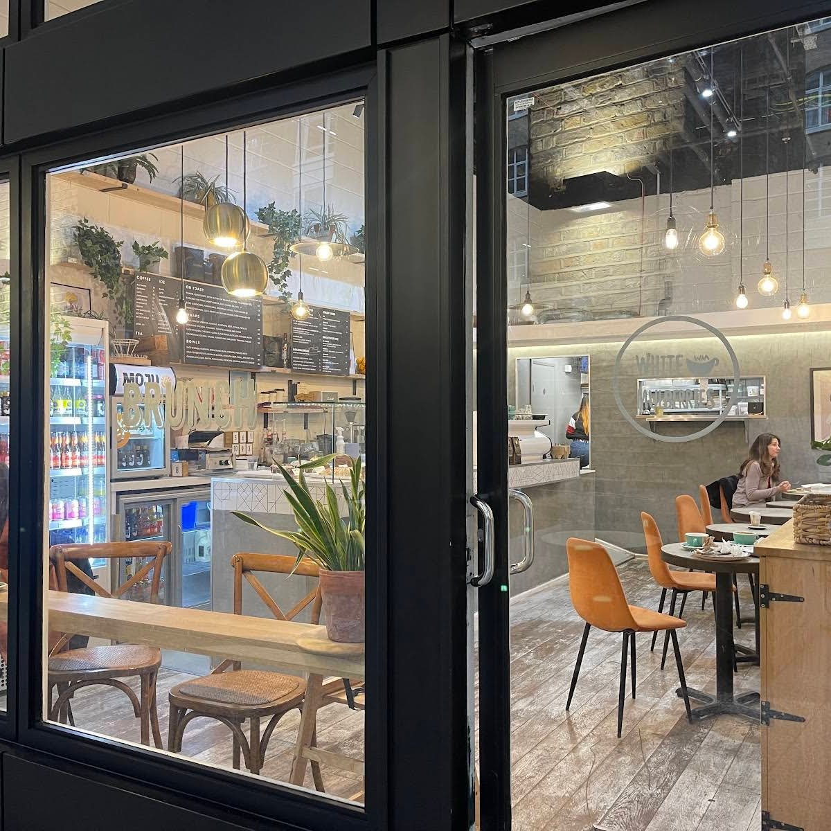 White Mulberries specialty coffee shop in London - photo 11