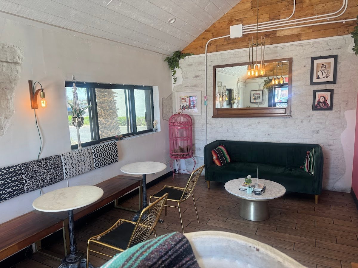 Deseo A Coffee Shack specialty coffee shop in Phoenix - photo 4