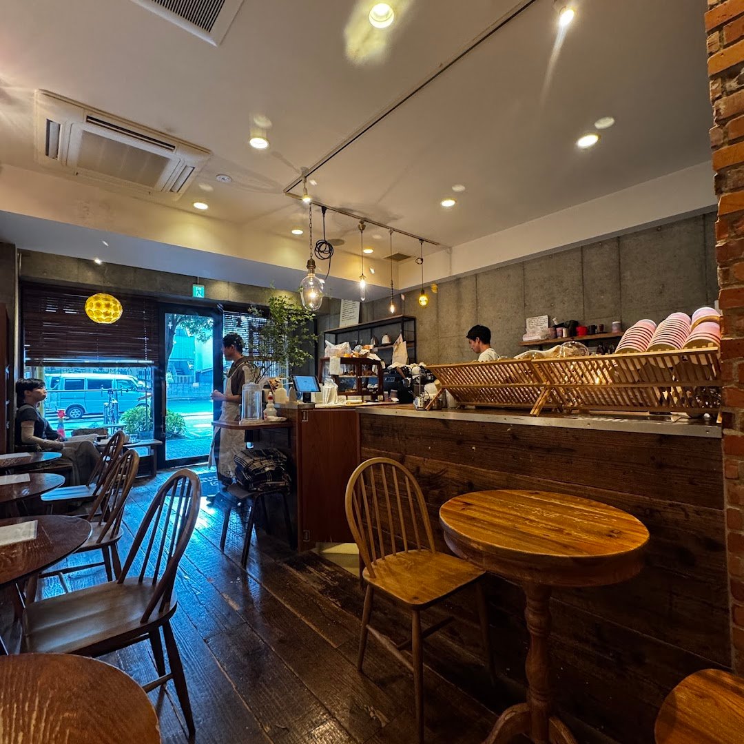 Interior of Amameria Espresso, specialty coffee shop in Tokyo