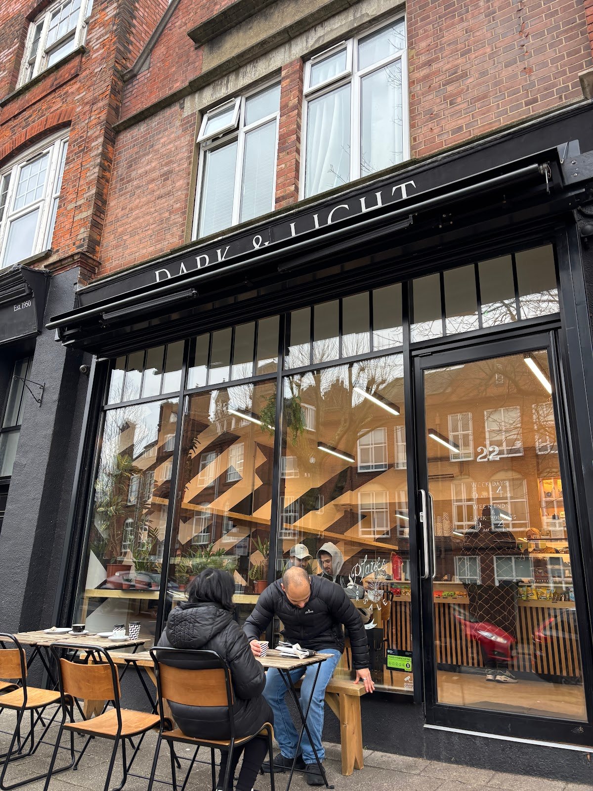 Dark & Light Coffee specialty coffee shop in London - photo 3