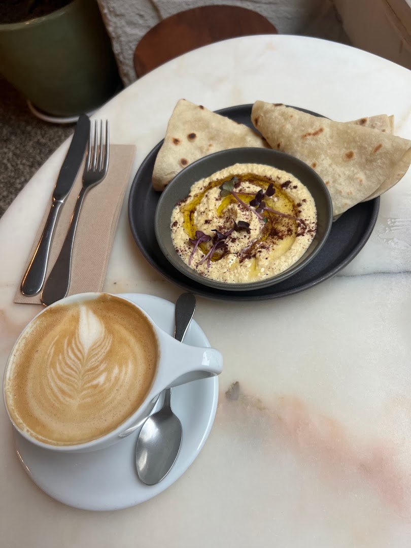 Coffee at COMOBÅ, specialty coffee shop in Lisbon