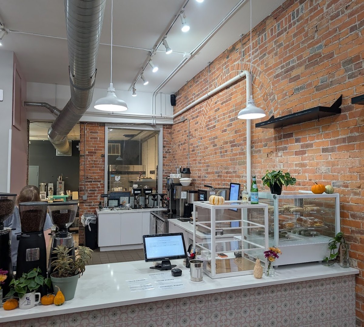 One Line Coffee-Short North specialty coffee shop in Columbus - photo 10