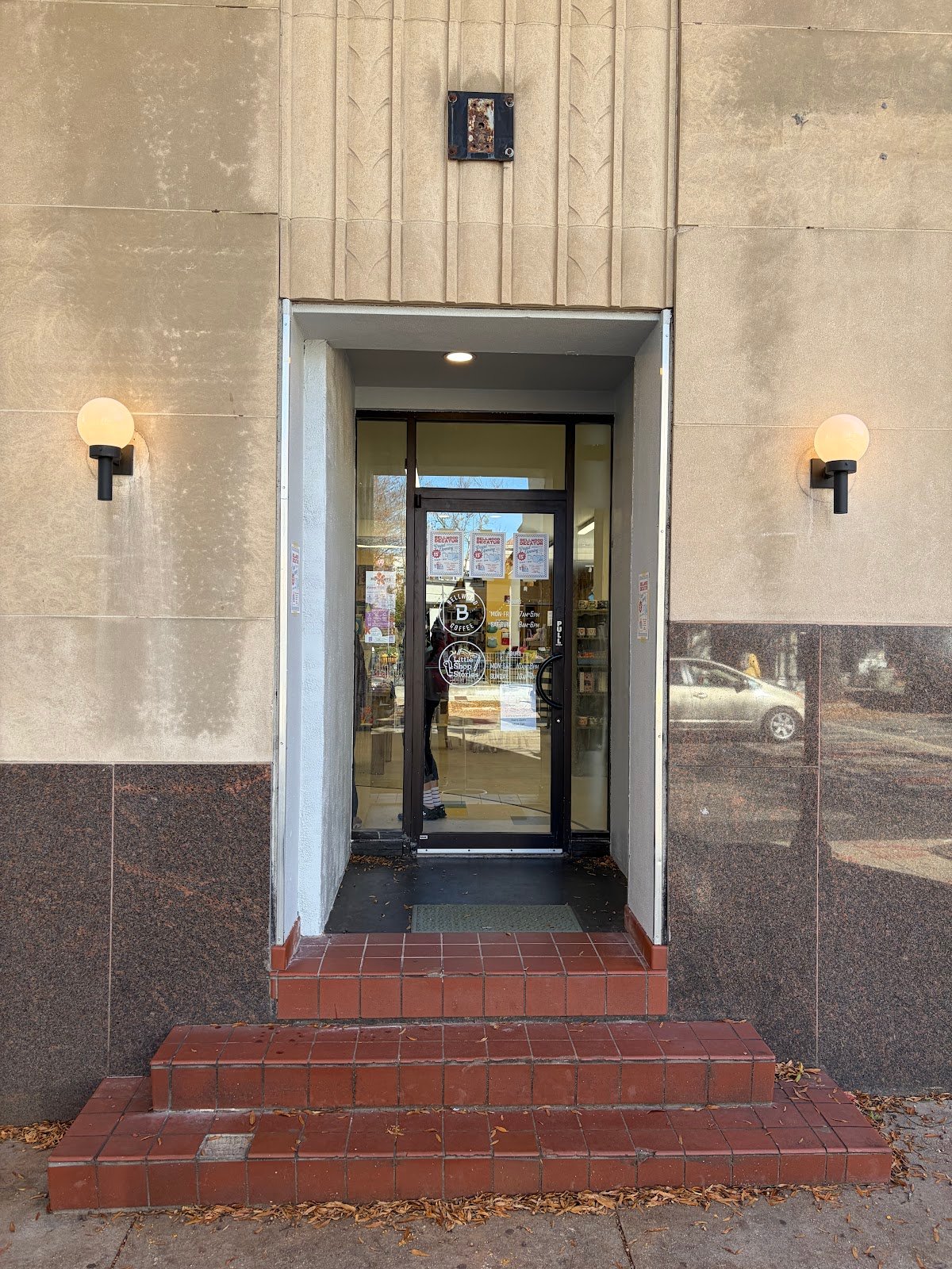 Bellwood Coffee - Decatur specialty coffee shop in Atlanta - photo 4