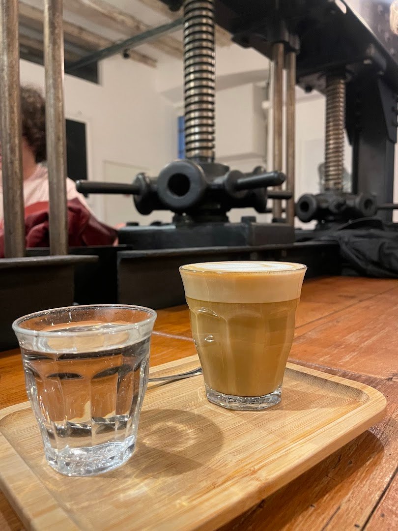 Departure Coffee Co. specialty coffee shop in Barcelona - photo 12