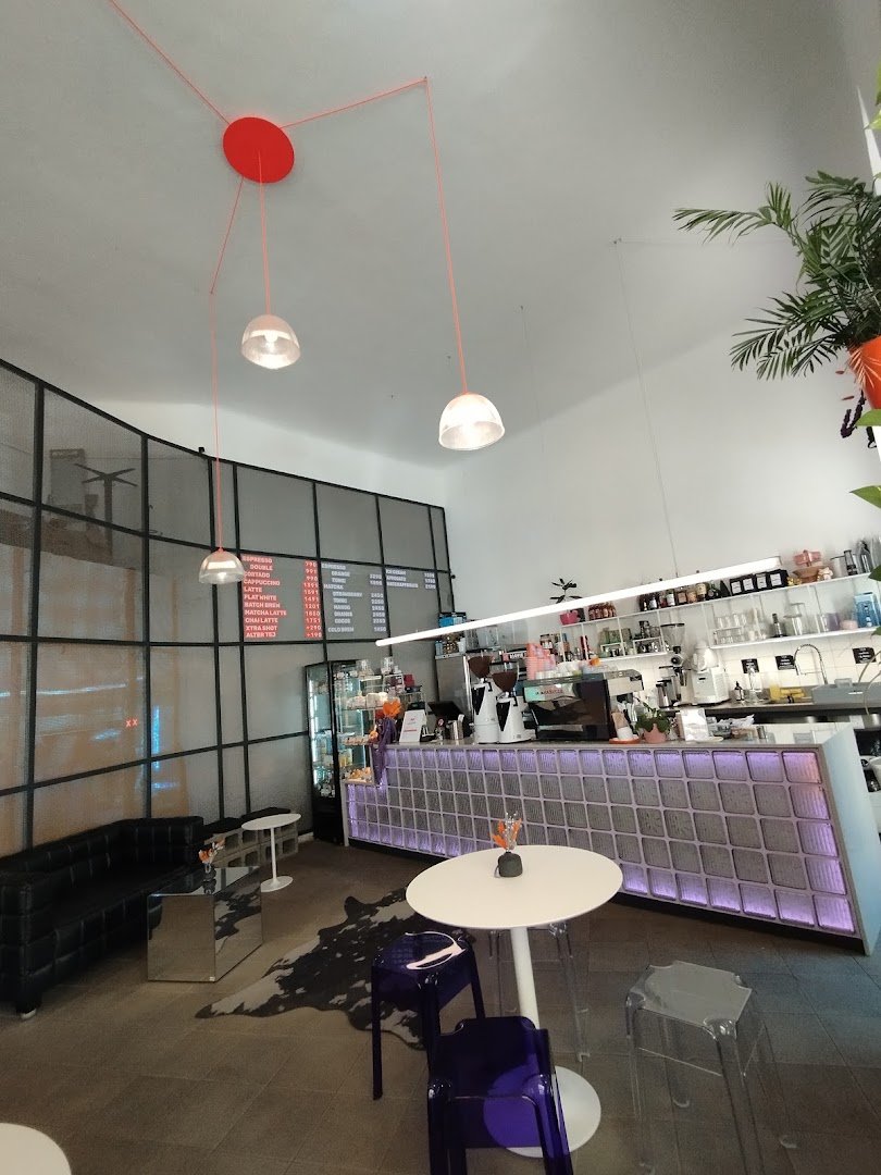 kv the coffee shop specialty coffee shop in Budapest - photo 6