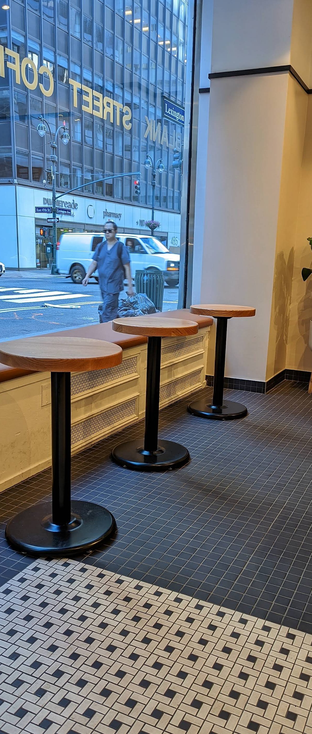 Blank Street Coffee specialty coffee shop in New York - photo 8