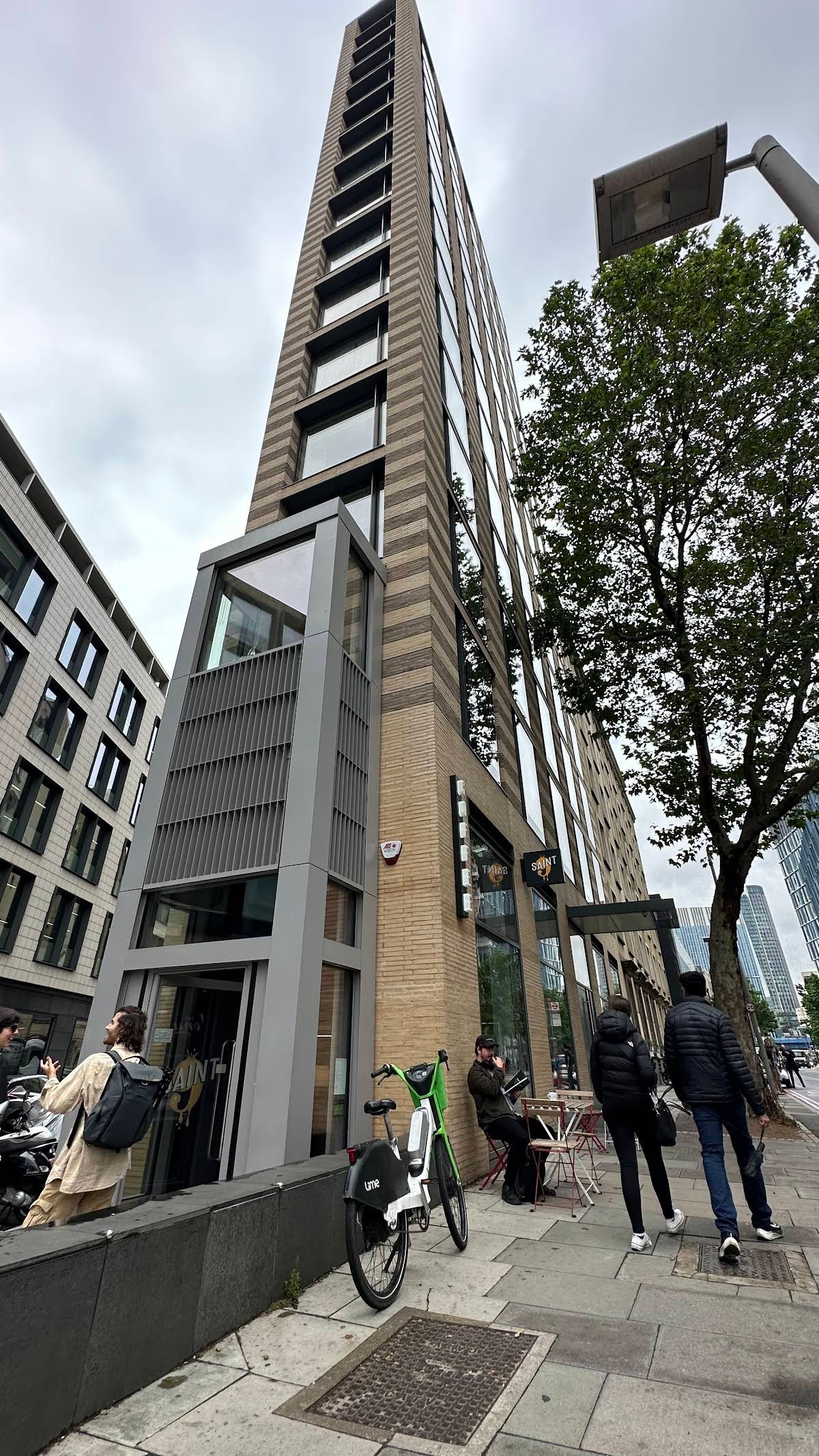 Saint Nine Coffee specialty coffee shop in London - photo 13