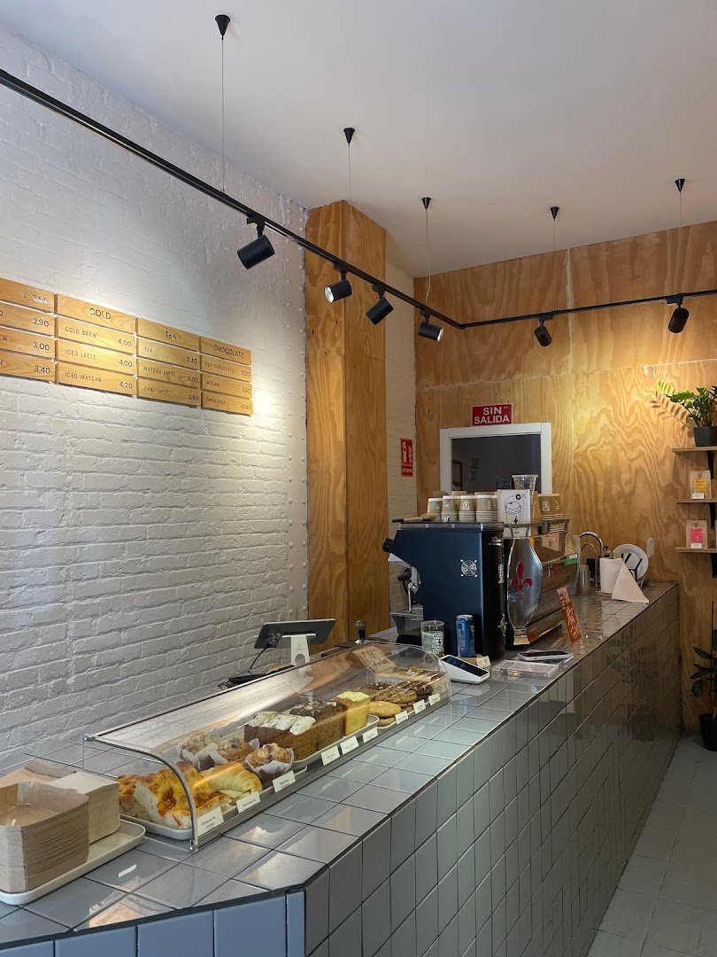 Syra Coffee Santa Isabel specialty coffee shop in Madrid - photo 5
