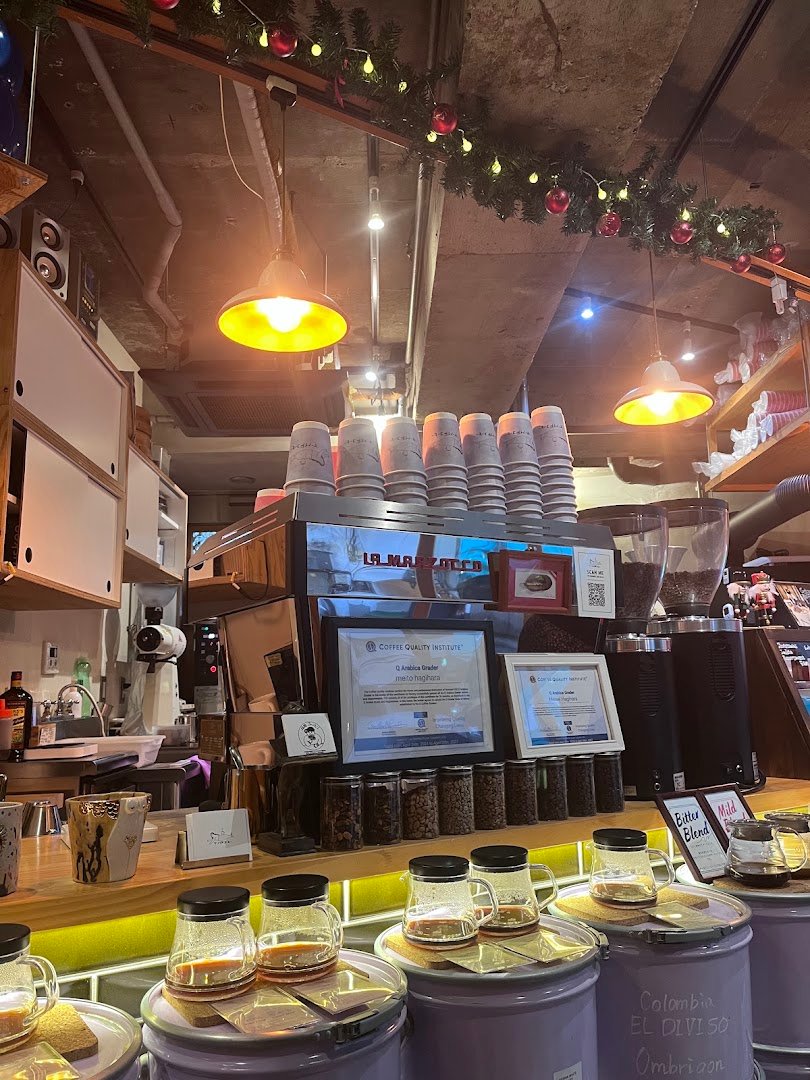 Interior of Mermaid Coffee Roasters, specialty coffee shop in Tokyo