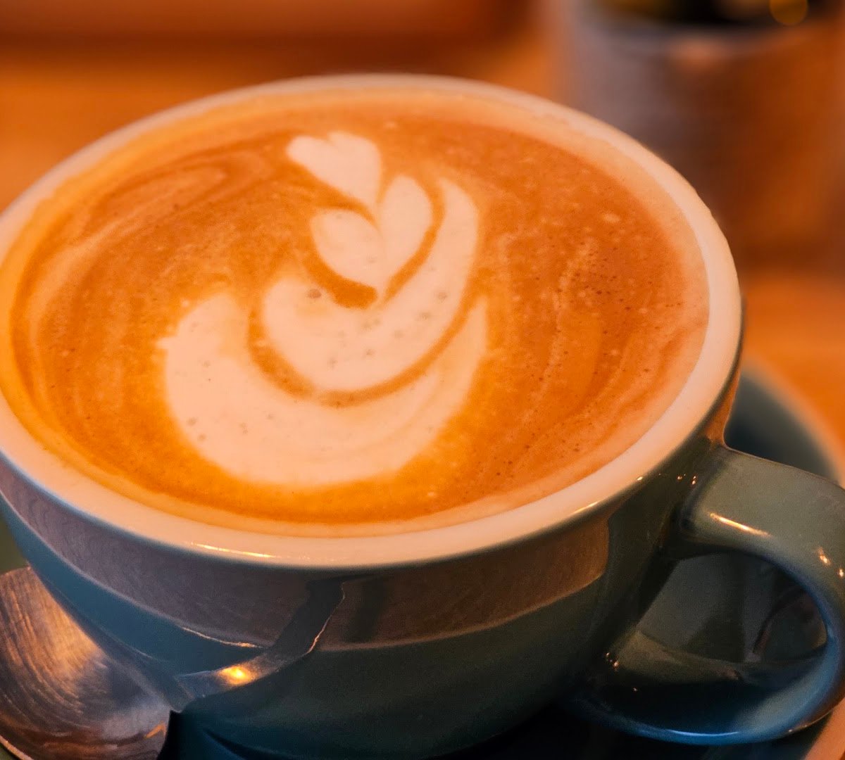 Coffee at Flat Café, specialty coffee shop in Lisbon