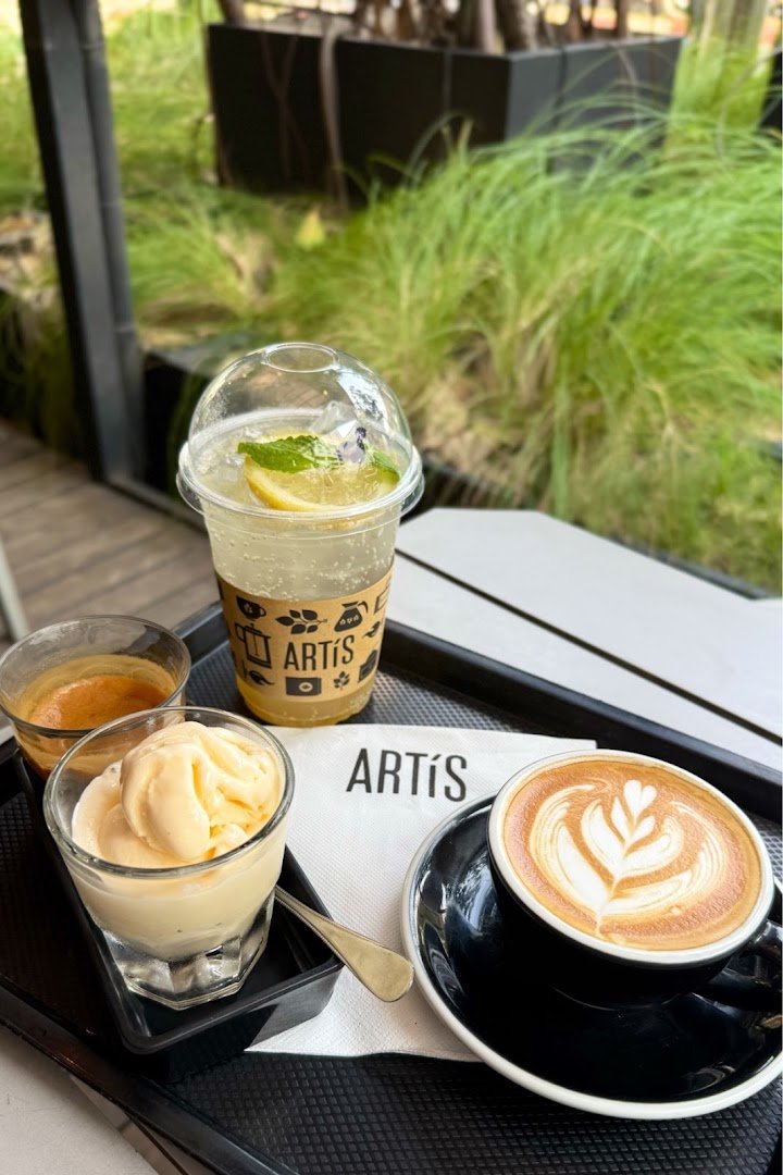 Artis Coffee Bangkok specialty coffee shop in Bangkok - photo 4