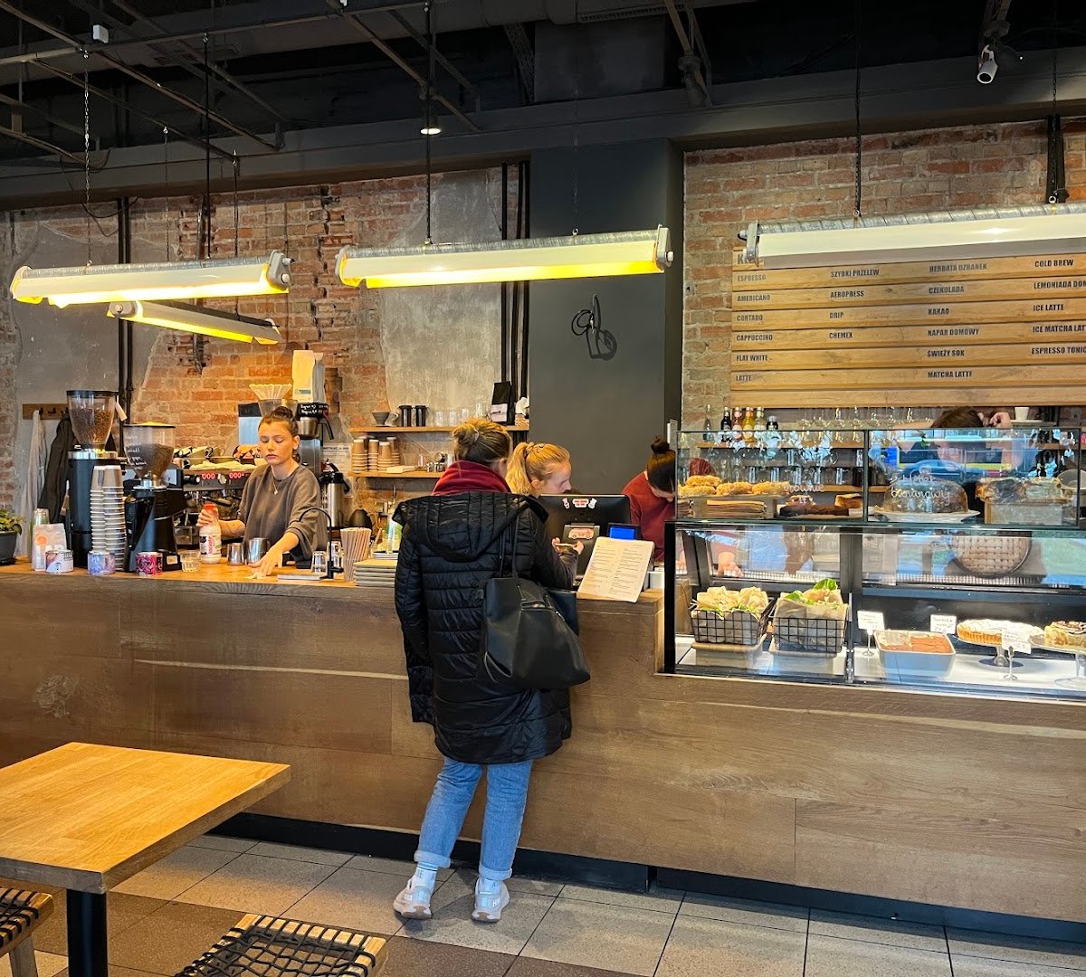 Interior of Na Bank Specialty Coffee, specialty coffee shop in Warsaw