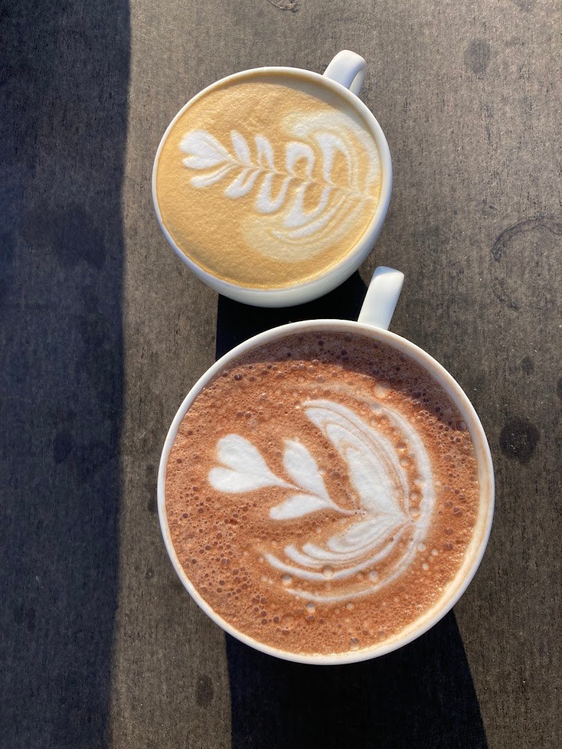 Coffee at Kiosek Dejvice, specialty coffee shop in Prague