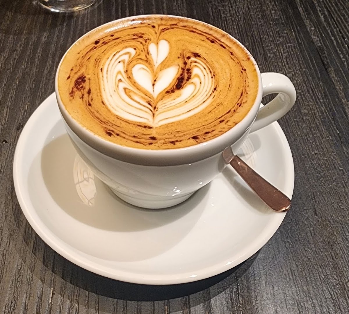 Edition Roasters, Mid City specialty coffee shop in Sydney - photo 3